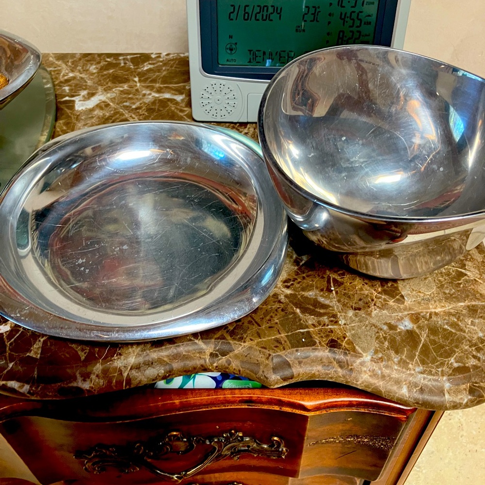 ✨ Nambe Bowl Set – Elegant & Versatile! ✨